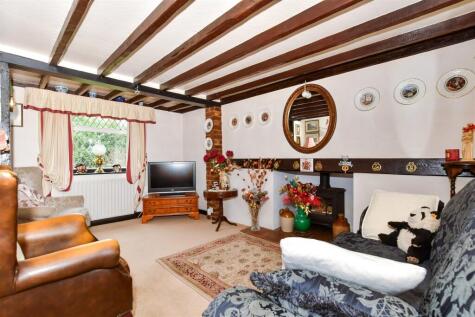 Amsbury Road, Hunton, Maidstone, Kent