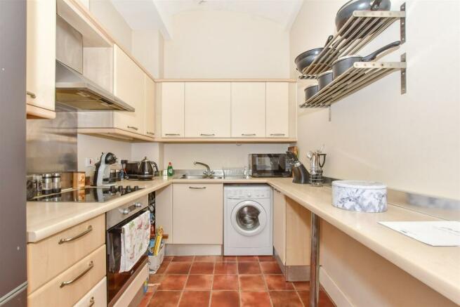 Kitchen/ Breakfast Room