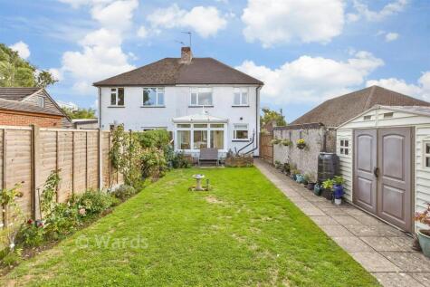 Shenley Grove, Sandling, Maidstone, Kent