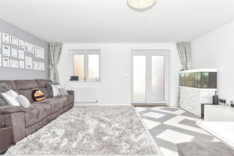 Oaken Wood Drive, Maidstone, Kent