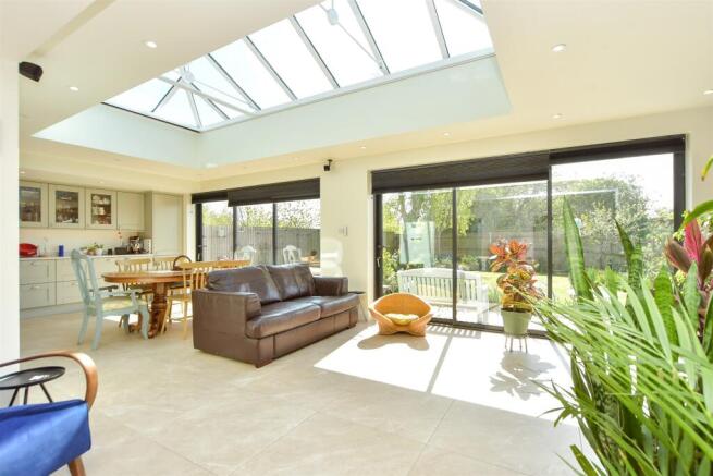 Extended Dining/ Family Area