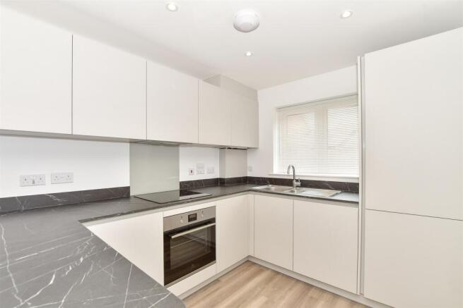 Kitchen/ Lounge