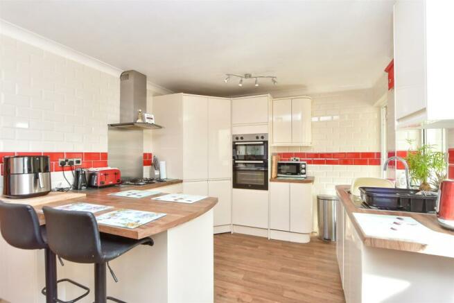 Kitchen/Dining Area