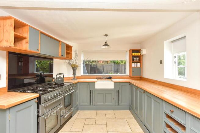 Kitchen/Breakfast Room