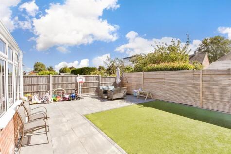 Hamilton Crescent, Sittingbourne, Kent