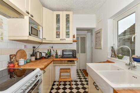 Queens Road, Snodland, Kent