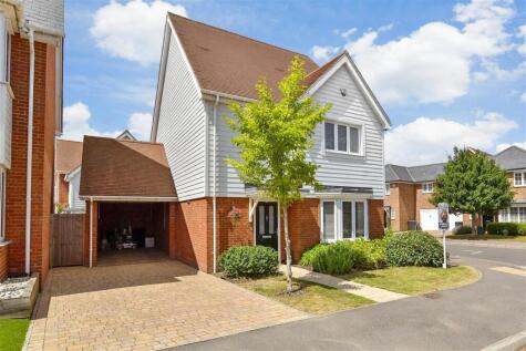 Matthews Close, Snodland, Kent
