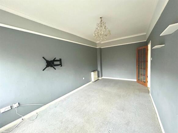 Living Room 1n