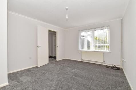 Benden Close, Staplehurst, Tonbridge, Kent