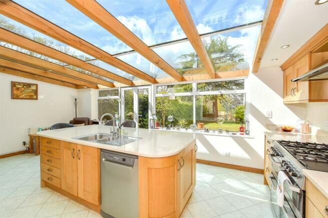 Kitchen/ Sun Room