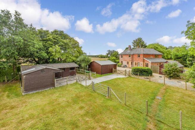 Workshop/Outbuildings