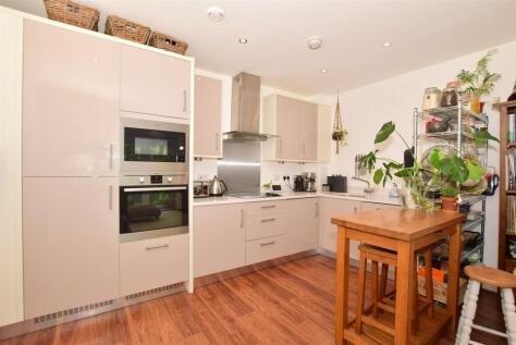 Sovereign Way, Tonbridge, Kent