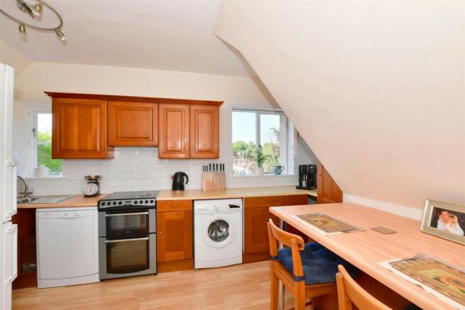 Kitchen/ Breakfast Room