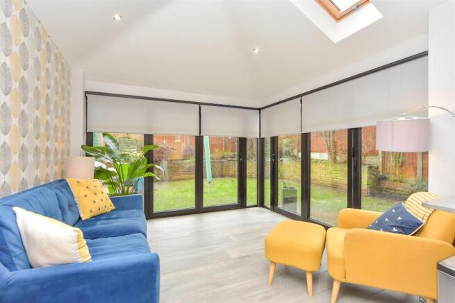 Garden Room Area