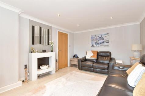 Hampton Close, Chatham, Kent