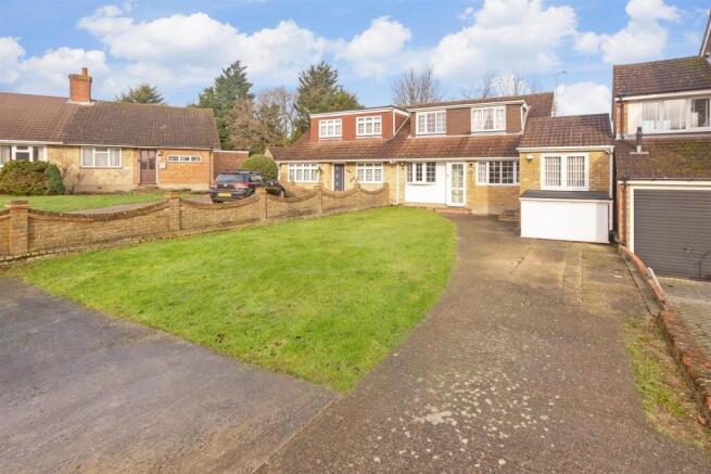 Driveway/Parking