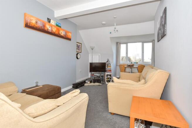 Lounge/ Kitchen/Diner