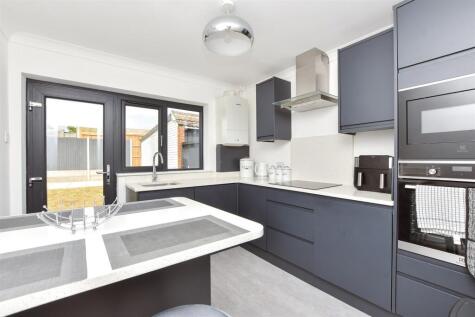 Freemans Close, Seasalter, Whitstable, Kent