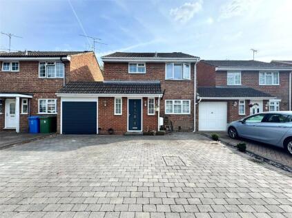 Sidlaws Road, Farnborough, Hampshire, GU14