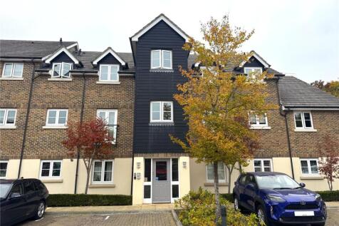 Scholars Walk, Farnborough, Hampshire, GU14