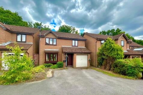 Hastings Close, Frimley, Camberley, Surrey, GU16
