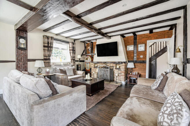 1320581-18-688399...