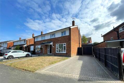 York Road, Ash, Surrey, GU12