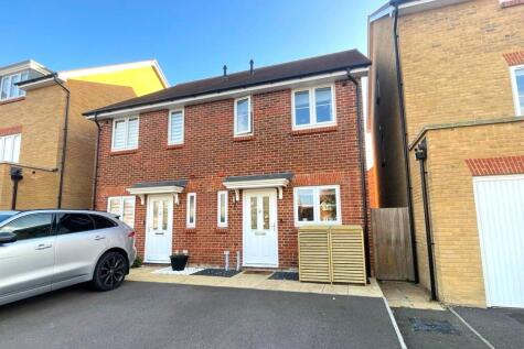 The Wooldridges, Ash, Surrey, GU12