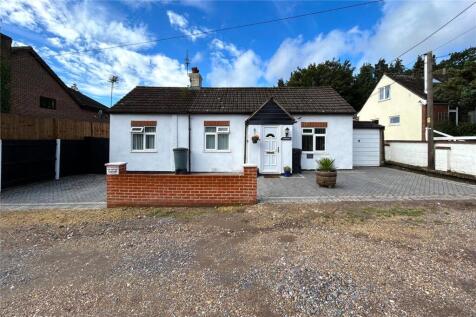 Pinewood Road, Ash, Surrey, GU12