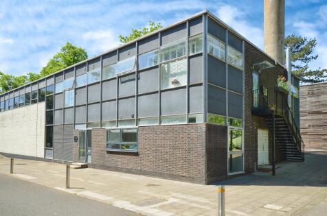 Newsom Place, ST. ALBANS