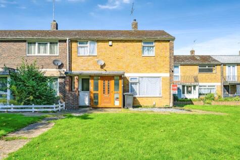 Woods Avenue, Hatfield