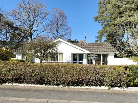Spacious Bungalow