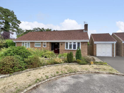 Charnwood Close, West Moors, Ferndown, Dorset
