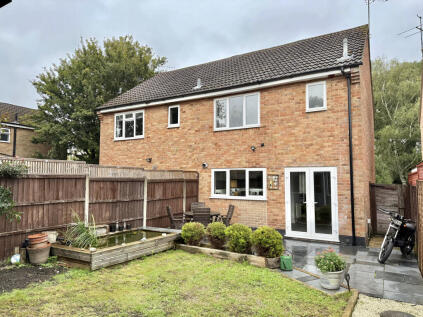 Foxes Close, Verwood, Dorset, BH31