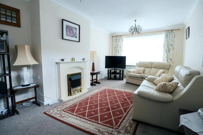 Sitting room.jpg