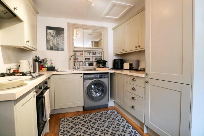 Kitchen.jpg
