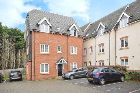 Laneham Place, Kenilworth