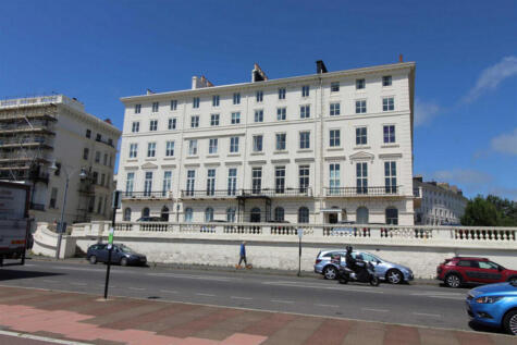 Adelaide Crescent, Hove