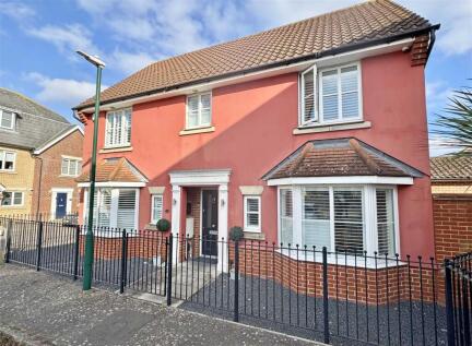 Chestnut Avenue, Great Notley, Braintree