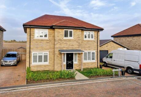 Dormer Drive, Silver End, Witham