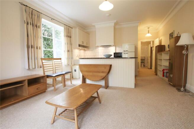 Living/Kitchen