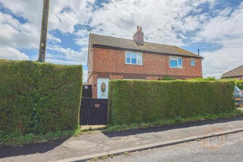 Coronation Avenue, Deeping St. Nicholas