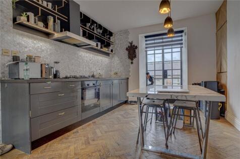 Victoria Road, Old Town, Swindon, Wiltshire, SN1