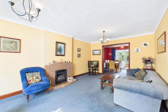 Living Room.jpg
