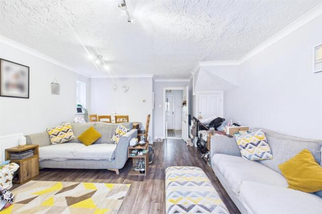 Living Room.jpg