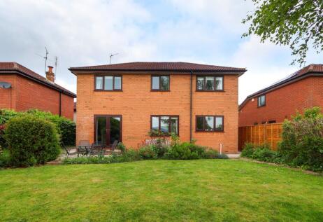 Home Close, Wrington, BS40
