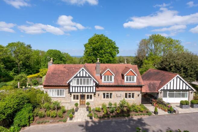 Hunters Lodge