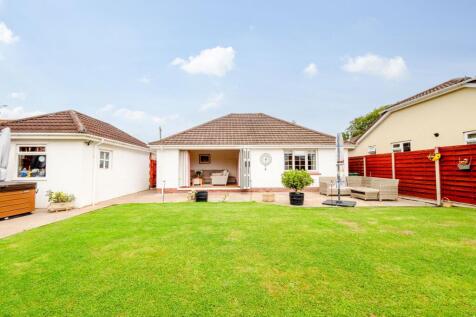 Sunnymede Road, Nailsea, BS48