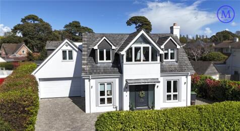 Seaway Avenue, Friars Cliff, Christchurch, Dorset, BH23