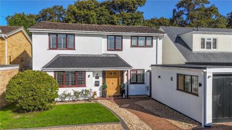 Beacon Drive, Highcliffe on Sea, Christchurch, Dorset, BH23